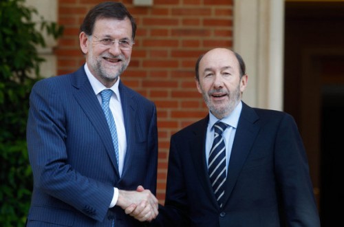 Rubalcaba-y-Rajoy-se-han-encon_54299983302_53389389549_600_396
