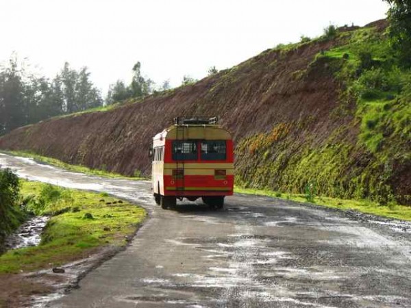 India_bus_travel_Dharamsala