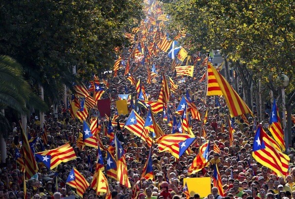 Imagen de la Diada. Los datos dicen que la convocatoria reunió a cerca de un millón y medio de votantes a favor de la independencia del Estado español.