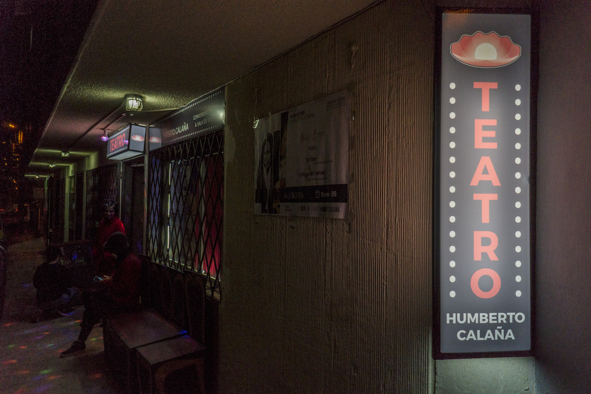 ¡que viva el teatro!